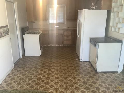 401 Mark Ave, Shafter, CA 93263 photo 9
