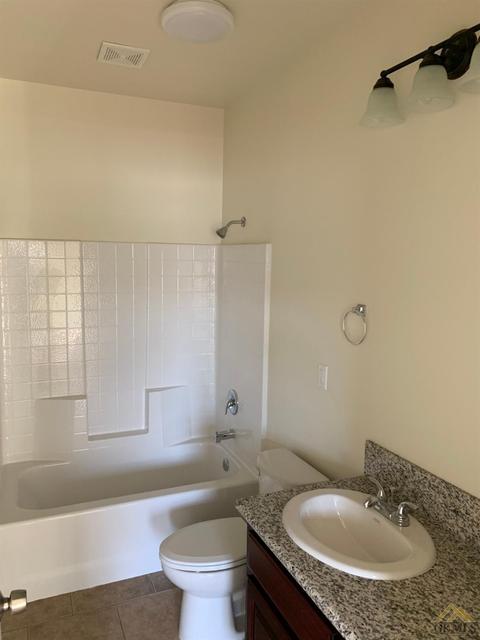 5520 Sawgrass Ct, Wasco, CA 93280 photo 8