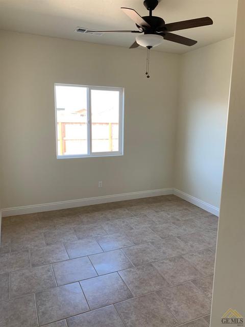 5520 Sawgrass Ct, Wasco, CA 93280 photo 4