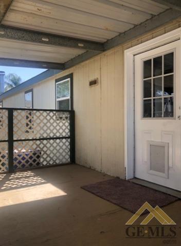 1317 Springbrook Ct, Bakersfield, CA 93307 photo 4