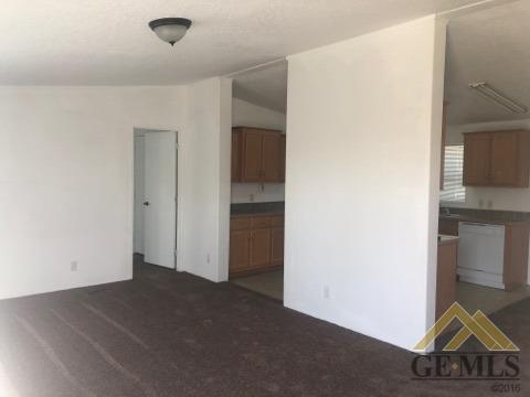 1317 Springbrook Ct, Bakersfield, CA 93307 photo 6