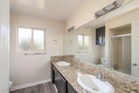 2501 Sutton Pl, Bakersfield, CA 93309 photo 11