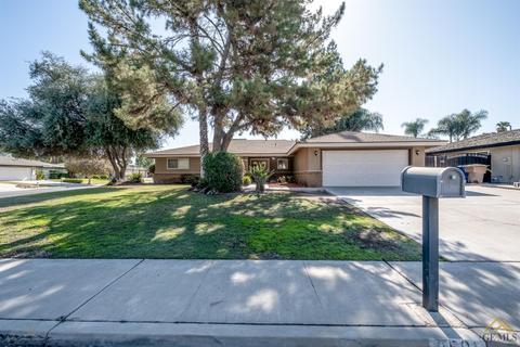 2501 Sutton Pl, Bakersfield, CA 93309 photo 1