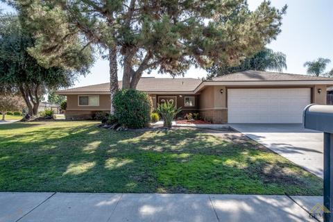 2501 Sutton Pl, Bakersfield, CA 93309 photo 2