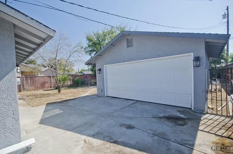 1903 Hendricks Ln, Bakersfield, CA 93304 photo 24