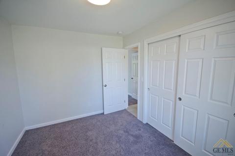1903 Hendricks Ln, Bakersfield, CA 93304 photo 11