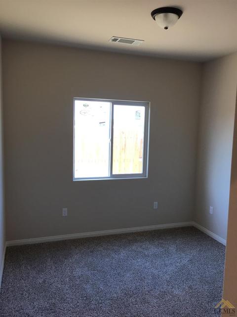 404 Buckeye Ave, Wasco, CA 92380 photo 13