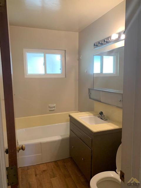 936 Maple Ave, Wasco, CA 93280 photo 6