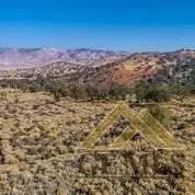 18208 Old Ranch Rd, Tehachapi, CA 93561 photo 4