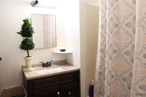 1803 2nd St, Wasco, CA 93280 photo 7