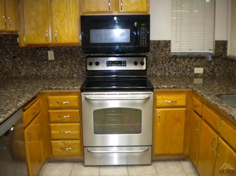 12140 Backdrop Ct, Bakersfield, CA 93306 photo 11