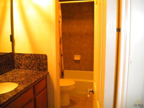 12140 Backdrop Ct, Bakersfield, CA 93306 photo 23