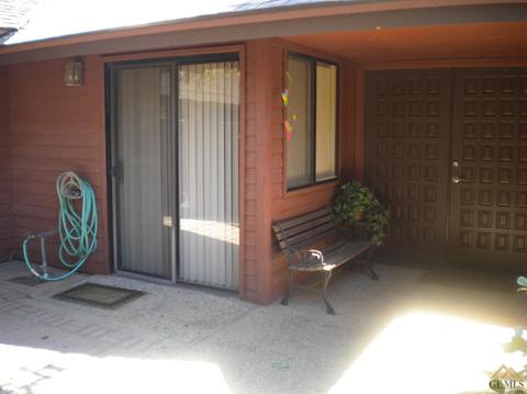 12140 Backdrop Ct, Bakersfield, CA 93306 photo 3