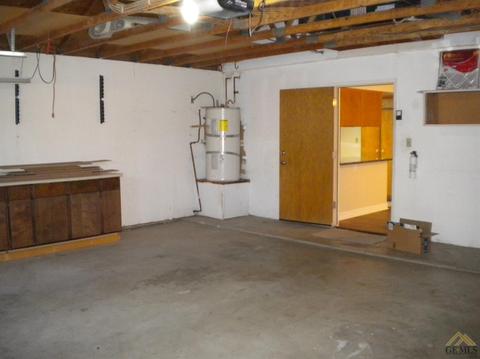 12140 Backdrop Ct, Bakersfield, CA 93306 photo 36