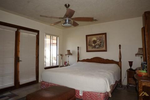 824 Philippine St, Taft, CA 93268 photo 10
