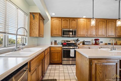 27221 Oakflat Dr, Tehachapi, CA 93561 photo 11