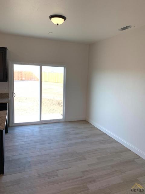 2409 Persimmion Ave, Wasco, CA 93280 photo 6