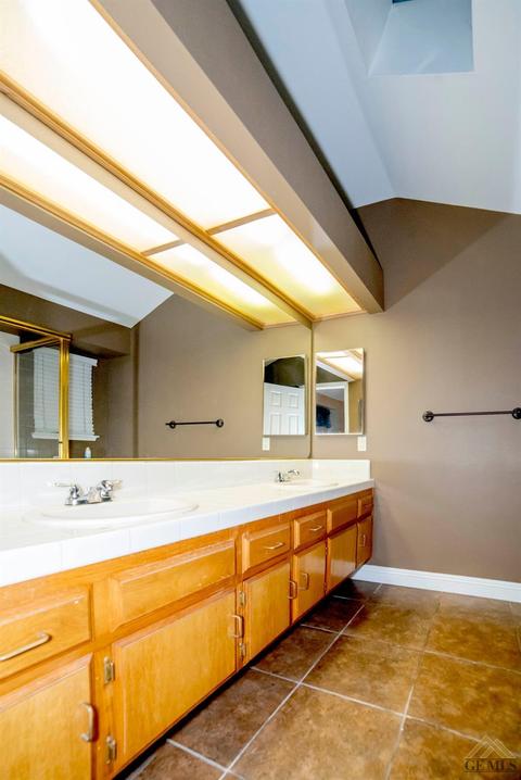 9009 Duncanson Dr, Bakersfield, CA 93311 photo 13
