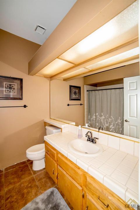 9009 Duncanson Dr, Bakersfield, CA 93311 photo 9