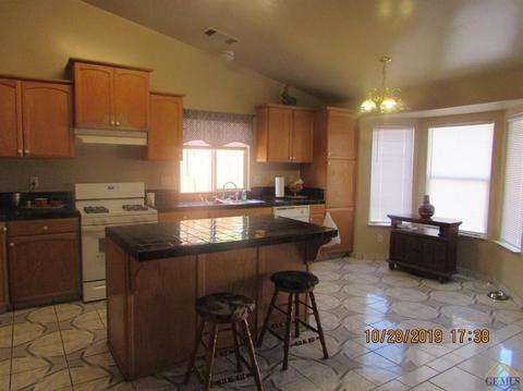 4208 Downpatrick, Bakersfield, CA 93313 photo 3
