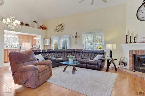 4801 Native Dancer Dr, Bakersfield, CA 93312 photo 8
