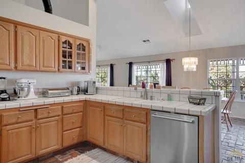 19052 Arosa Rd, Tehachapi, CA 93561 photo 19