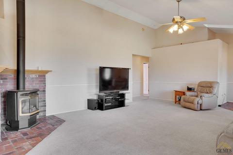 19052 Arosa Rd, Tehachapi, CA 93561 photo 11