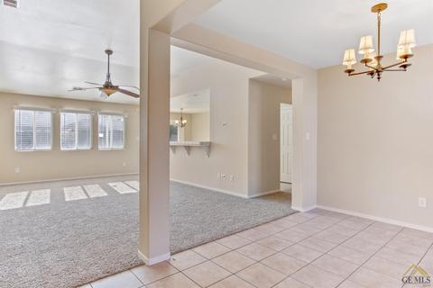 4403 Blue Devils Ave, Bakersfield, CA 93313 photo 7