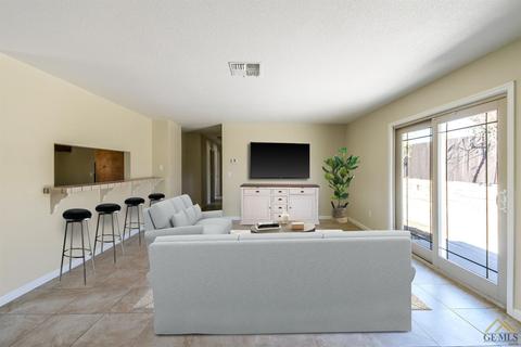 21701 Mid Way, Tehachapi, CA 93561 photo 3