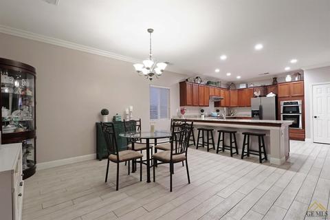 12703 Stablegate Dr, Bakersfield, CA 93312 photo 12