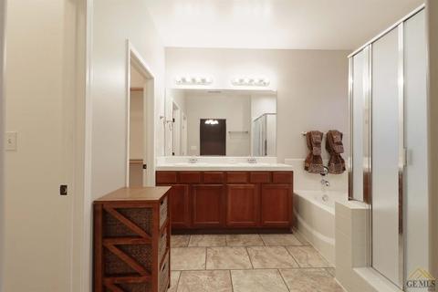 12703 Stablegate Dr, Bakersfield, CA 93312 photo 14