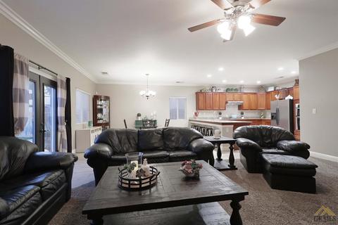 12703 Stablegate Dr, Bakersfield, CA 93312 photo 9