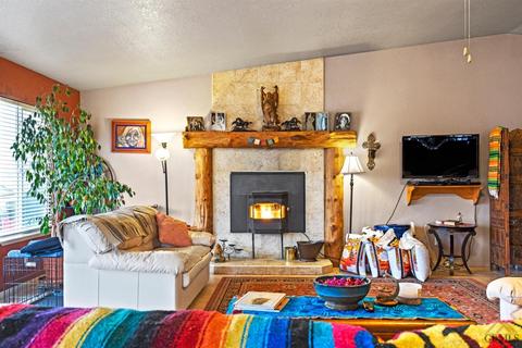 23741 Lakeview Dr, Tehachapi, CA 93561 photo 7