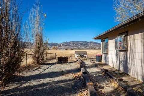 23741 Lakeview Dr, Tehachapi, CA 93561 photo 25