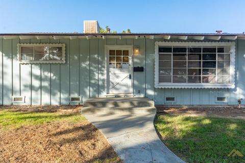 106 E Calvin St, Taft, CA 93268 photo 3