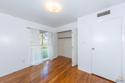 106 E Calvin St, Taft, CA 93268 photo 23