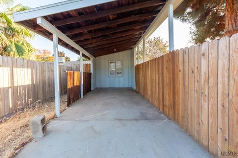 106 E Calvin St, Taft, CA 93268 photo 32