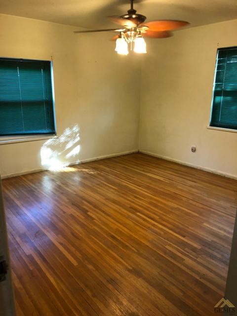 509 Harrison St, Taft, CA 93268 photo 7