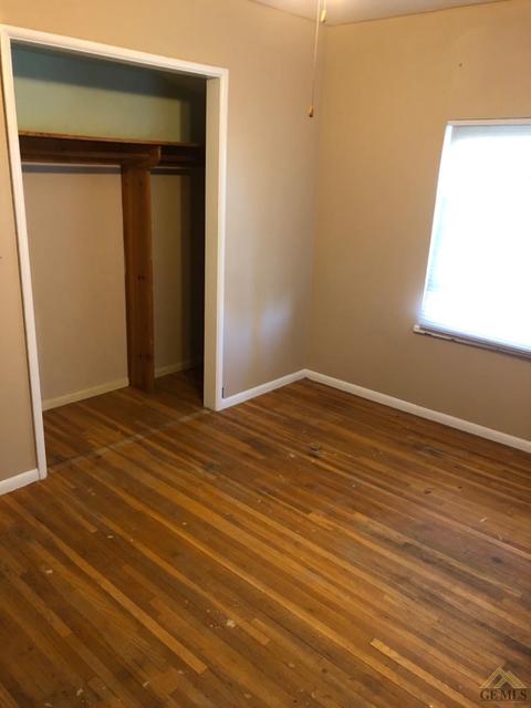 509 Harrison St, Taft, CA 93268 photo 6