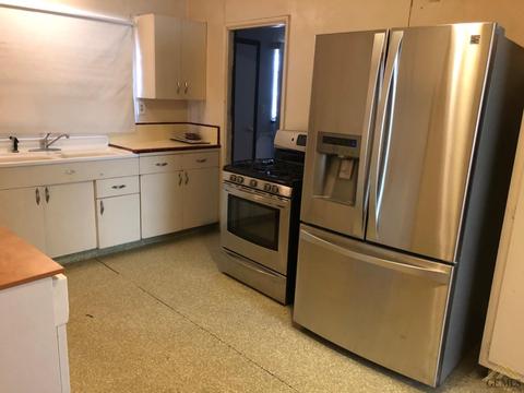 509 Harrison St, Taft, CA 93268 photo 16