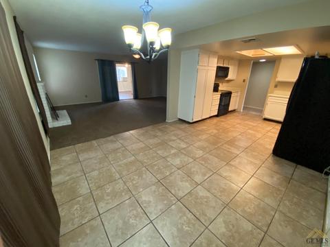 4213 Rosewall St, Bakersfield, CA 93313 photo 9