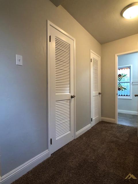 216 E Lucard St, Taft, CA 93268 photo 15