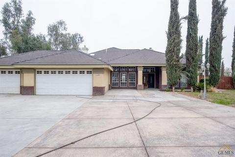 2700 Pacini St, Bakersfield, CA 93314 photo 4
