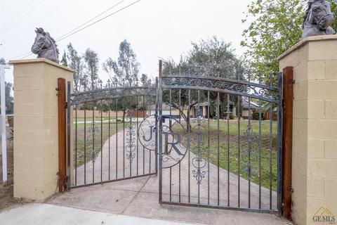 2700 Pacini St, Bakersfield, CA 93314 photo 5