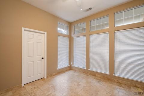 2700 Pacini St, Bakersfield, CA 93314 photo 12