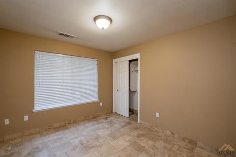 2700 Pacini St, Bakersfield, CA 93314 photo 13