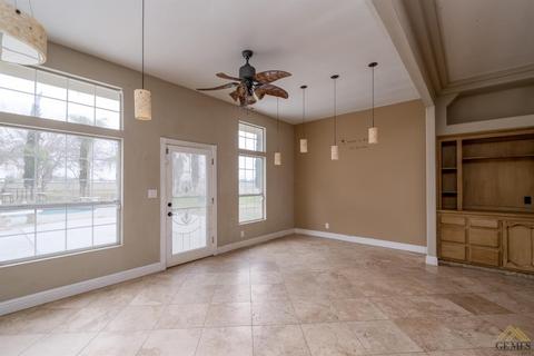 2700 Pacini St, Bakersfield, CA 93314 photo 11
