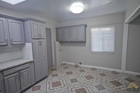 1501 Meredith Dr, Bakersfield, CA 93304 photo 6