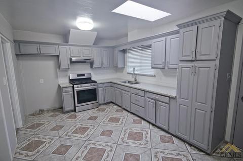 1501 Meredith Dr, Bakersfield, CA 93304 photo 5