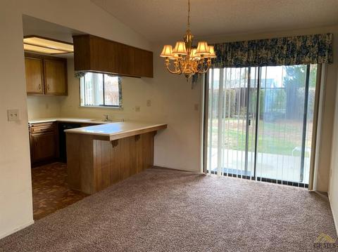 1330 Tanglewood Dr, Tehachapi, CA 93561 photo 5
